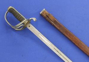 A very nice Antique 19th century English Royal Artillery Officers Sword. length 106 cm, in very good condition. Price 475 euro