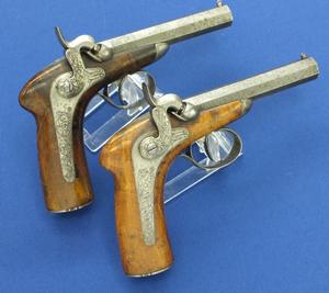 A very nice antique 19th Century Pair French Percussion Pistols System Delvigne, caliber 12 mm rifled, length 21 cm, in very good condition. 