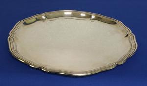 A very nice probably German Berlin Silver Salver, diameter 27 cm, in very good condition. Price 500 euro reduced to 395 euro