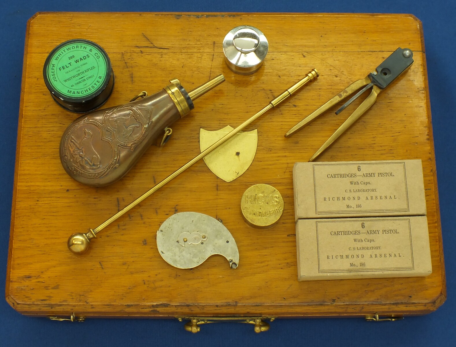 A Vintage/antique Oak case refitted and relined brown interior made to fit Starr Single Action Army Revolver. 40x30x6cm. In very good condition. Price 350 euro.