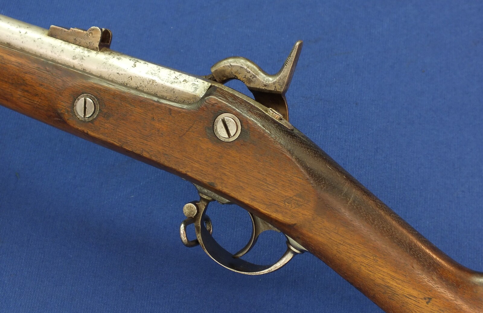 American Civil War US Model 1861-64 Springfield Percussion Rifle-Musket dated 1864. with bayonet. 58 Caliber, 40 inch barrel. Length 143cm. In good condition.