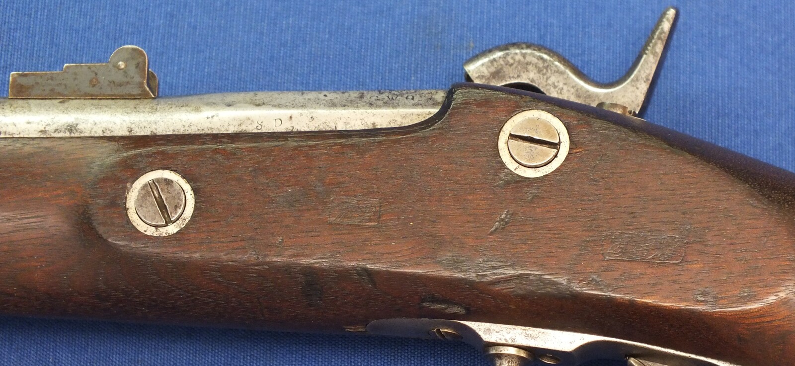 American Civil War US Model 1861 Percussion Rifle-Musket by WILLIAM MUIR & Co WINDSOR LOCKS. CT. Dated 1863. with bayonet. 58 Caliber, 40 inch barrel. Length 142cm. In good/very good condition.