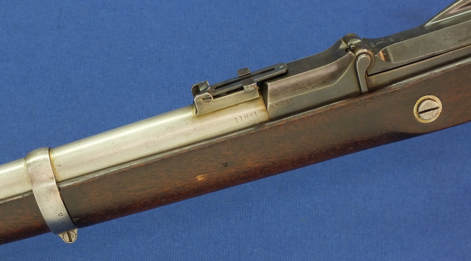 American US Springfield Model 1868 Trapdoor Rifle. Caliber 50 Centerfire, 32,5 inch barrel. Length 132cm. In very good condition.