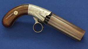 An antique American Blunt & Syms New York 6 shot Underhammer percussion Pepperbox. Caliber 31, 4 inch barrel. Length 21cm. SN57. In very good condition. Price 750 euro.