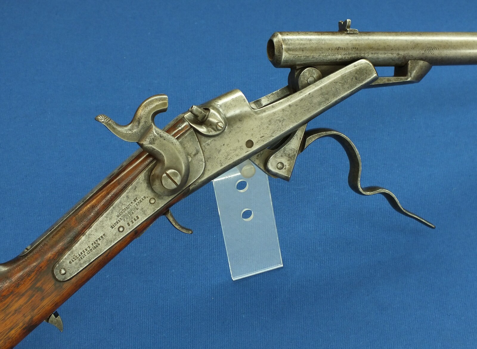 An antique American Civil War Gallager Percussion Carbine by Richardson & Overman Philadelphia. 50 Caliber, 22,1/4 inch Barrel. Length 100cm. In very good condition. Price 2.700 euro.
