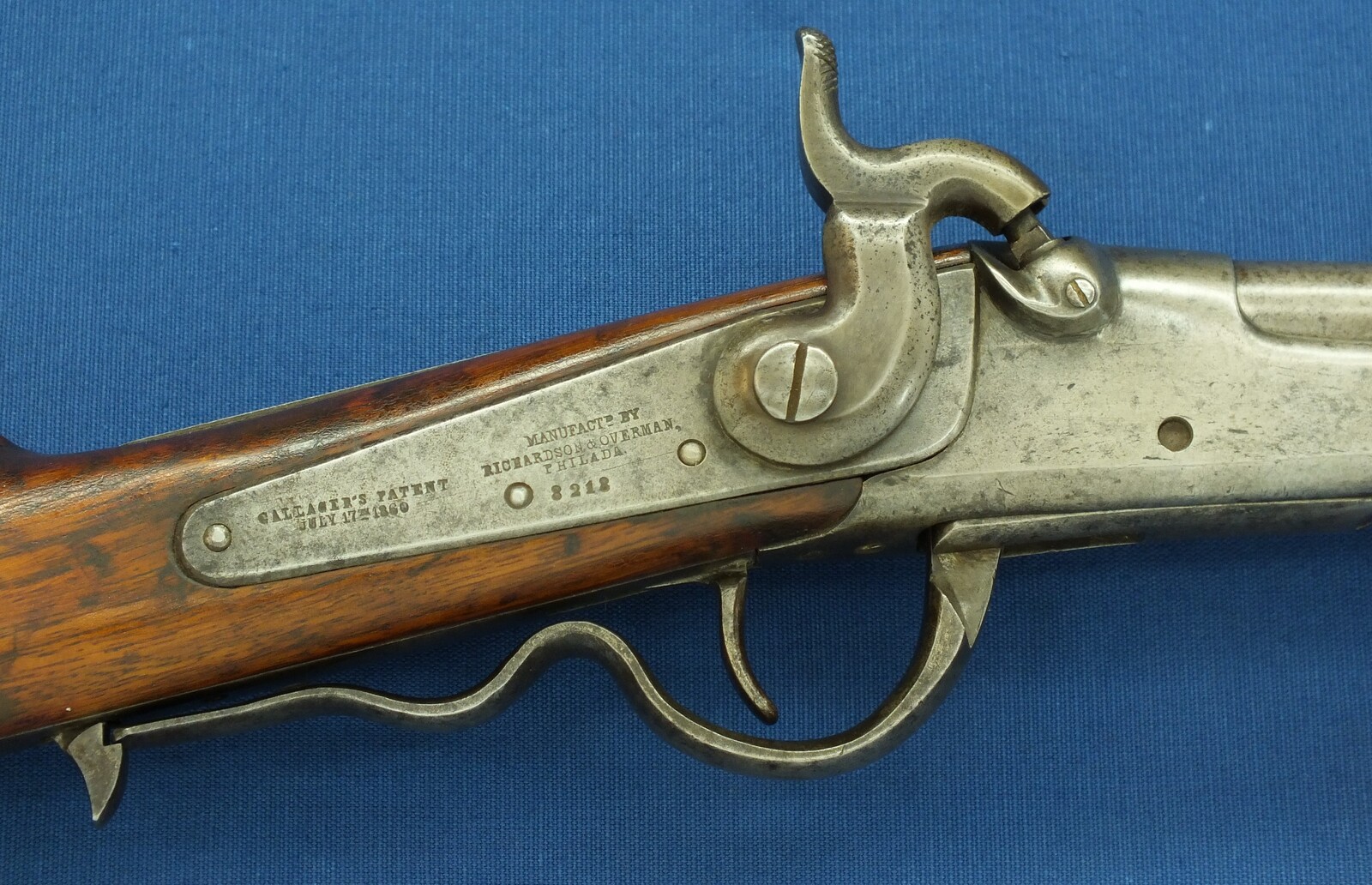 An antique American Civil War Gallager Percussion Carbine by Richardson & Overman Philadelphia. 50 Caliber, 22,1/4 inch Barrel. Length 100cm. In very good condition. Price 2.700 euro.