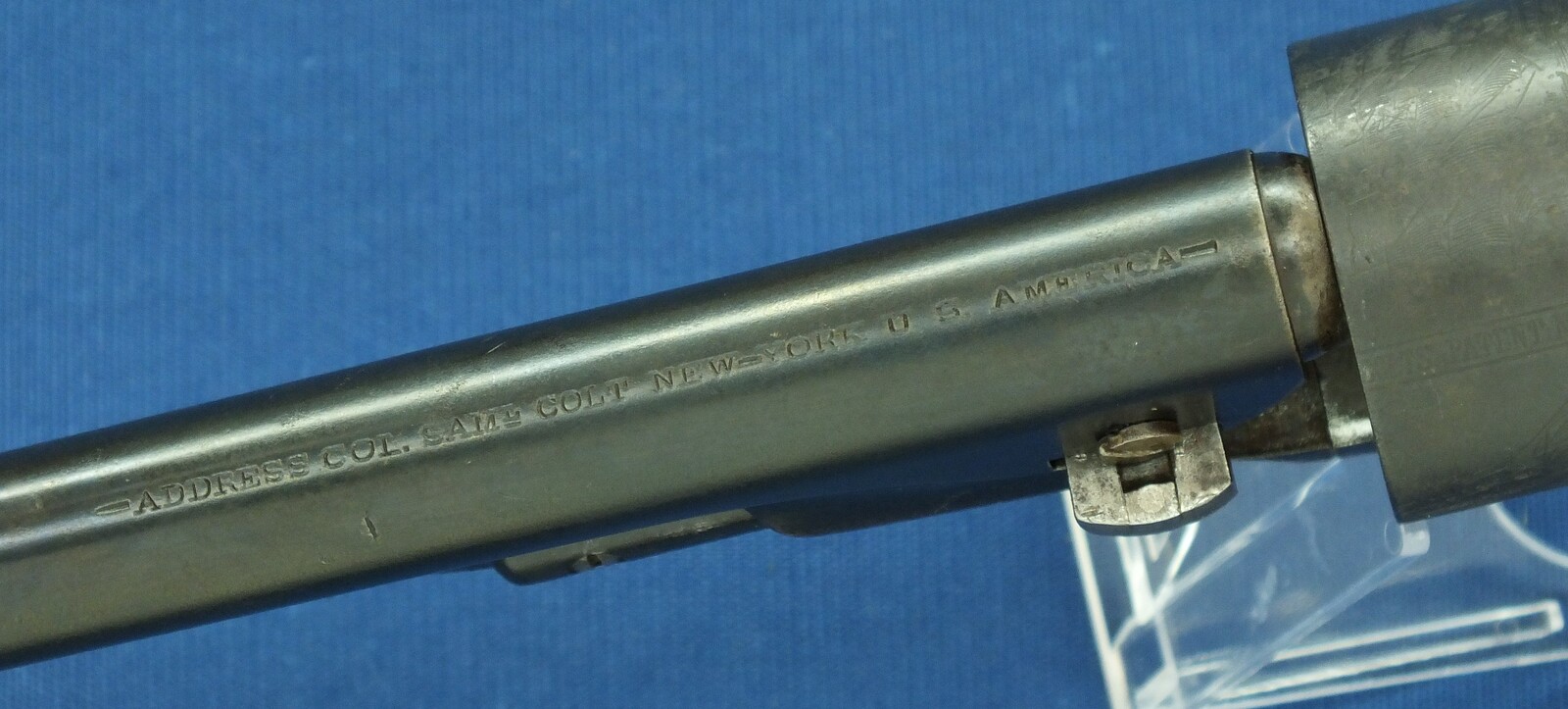 An antique American Civilian Colt Model 1860 Army percussion revolver. 6 shot 44 caliber, 8 inch barrel with New York address. Length 37cm. In very good condition. 