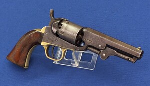 An antique American Colt Pocket Model 1849 5 shot 31 caliber single action Percussion Revolver with 4 inch barrel with one line New York address. Length 25cm. In very good condition. Price 2.050 euro