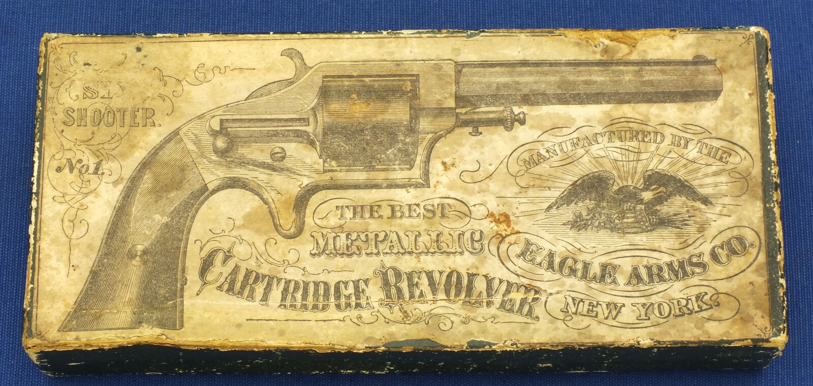 An antique American Merwin & Bray Fire-Arms Co. NY Plant's Frontloading Pocket 5 shot Revolver in it's original hinge top cardboard box .30 cup-primed caliber, length 20,5 cm, in very good condition. Price 1.600 euro