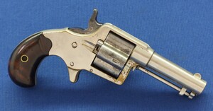 An antique American Nickel Plated Colt House Cloverleaf Model Revolver with 3 inch round barrel with Hartford address. 4 shot .41 Rimfire Caliber. Length 18,5cm. In very good condition. Price 1.850 euro.