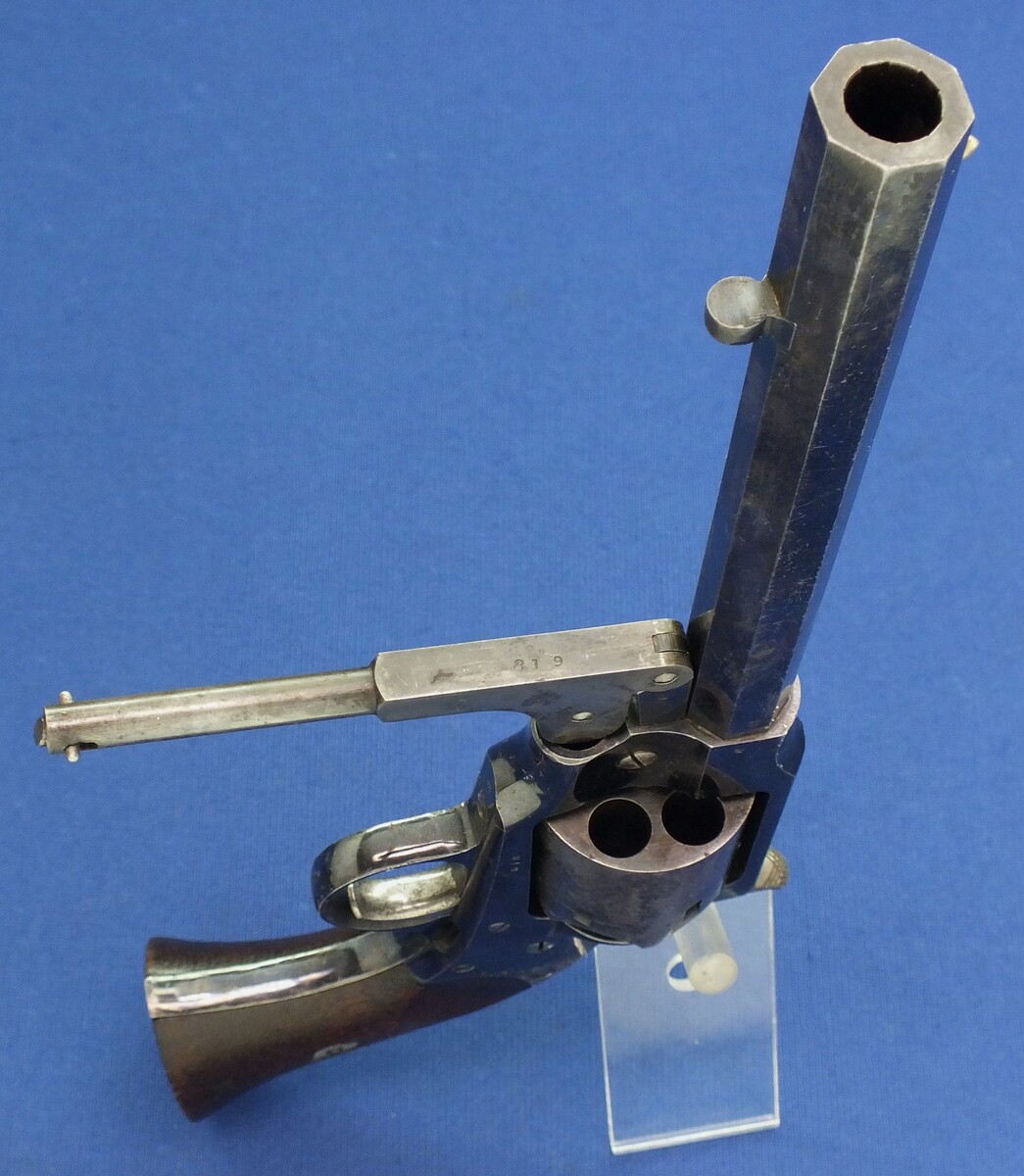 An antique American Rogers & Spencer Army Model 6 shot, 44 caliber single action Percussion Revolver, length 36 cm. in very good condition. Price 4.250 euro