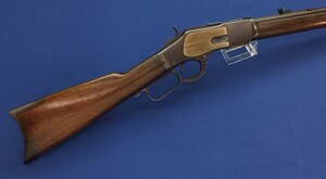 An antique American Special order Winchester Model 1873 Rifle with 28 inch octagonal Barrel. Caliber 32-20. Length 120cm. In very good condition. Price 1.995 euro.