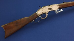 An antique American Special order Winchester Model 1873 Rifle with 28 inch octagonal Barrel. Caliber 38-40. Length 120cm. In very good condition. Price 2.550 euro.