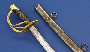 An antique American US Civil War Model 1860 Cavalry Trooper's Sword by EMERSON & SILVER TRENTON N.J. Length 108cm. In very good condition. Price 900 euro.