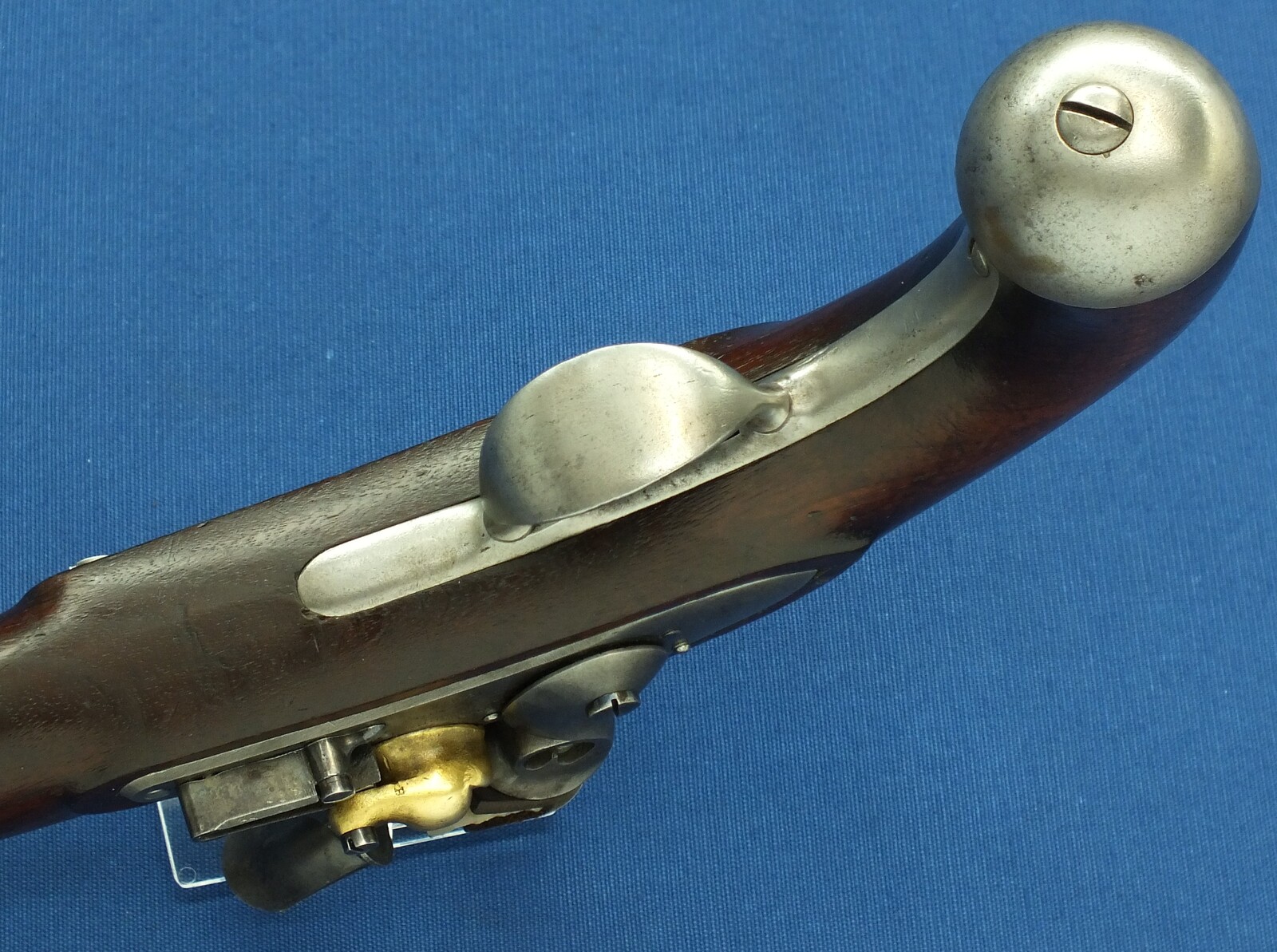 An antique American US Model 1836 Flintlock Pistol By Robert Johnson. Caliber 54, length 37cm. In very good condition. 
