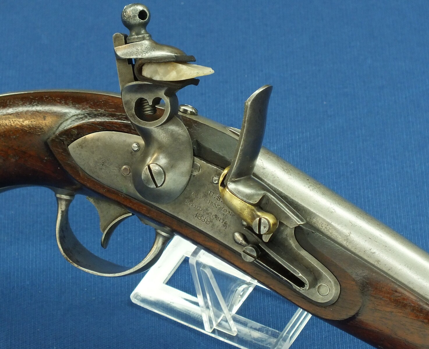 An antique American US Model 1836 Flintlock Pistol By Robert Johnson. Caliber 54, length 37cm. In very good condition. 