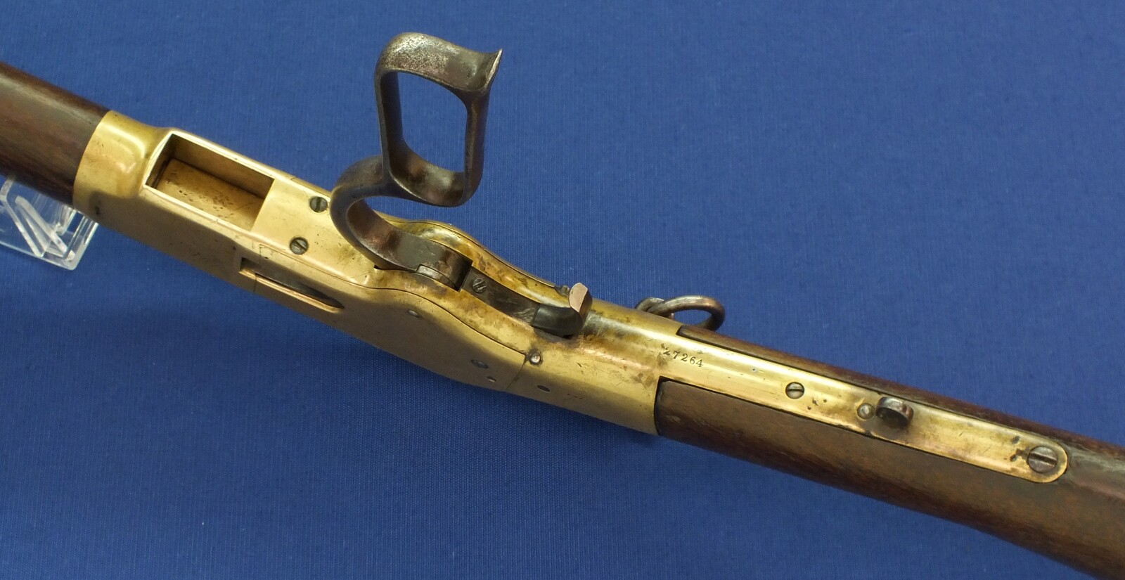 An antique American Winchester Model 1866 Yellow Boy Saddle Ring Carbine. Caliber 44 Henry Centerfire. 20 inch barrel. Length 100cm. In very good condition. Price 6.500 euro.
