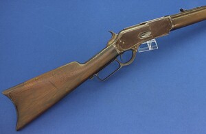 An Antique American Winchester Model 1876 Rifle with 26 inch octagonal Barrel and set trigger. Caliber 45-60. Length 123cm. In very good condition. Price 4.850 euro