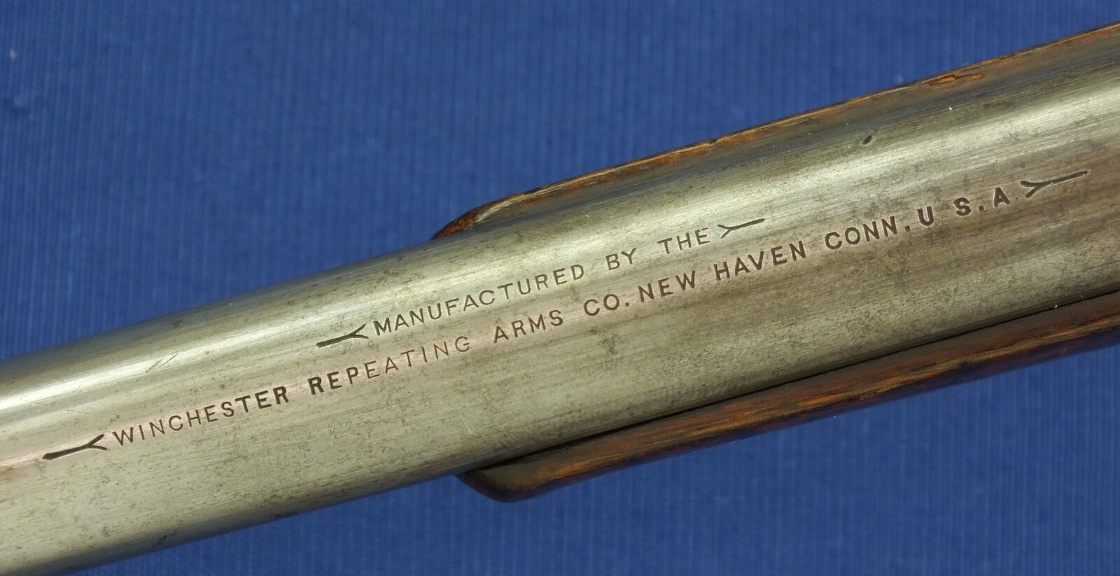 An antique American Winchester Model 1885 High Wall Single Shot Rifle. Caliber 50-95 W.C.F., 30 inch round barrel, numbered 