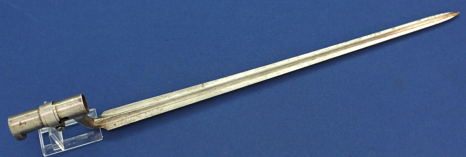 An Antique Austrian Model 1854 Lorenz, 1867 Wänzel Rifle Bayonet. Length 56cm. In very good condition. 