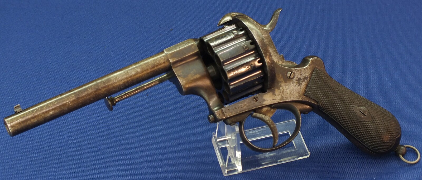 An antique Belgian E. Lefaucheux 12 shot 9mm Double and Single Action Pinfire Revolver. Length 31cm. In very good condition. Price 1.750 euro.