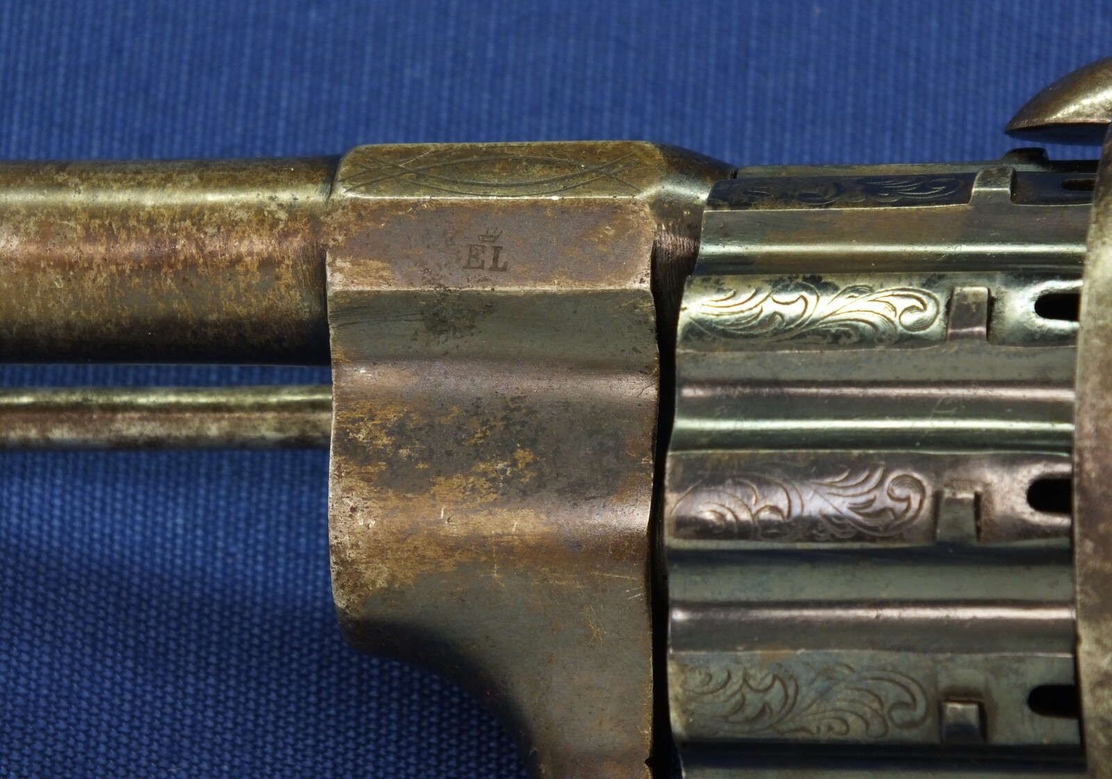 An antique Belgian E. Lefaucheux 12 shot 9mm Double and Single Action Pinfire Revolver. Length 31cm. In very good condition. Price 1.750 euro.