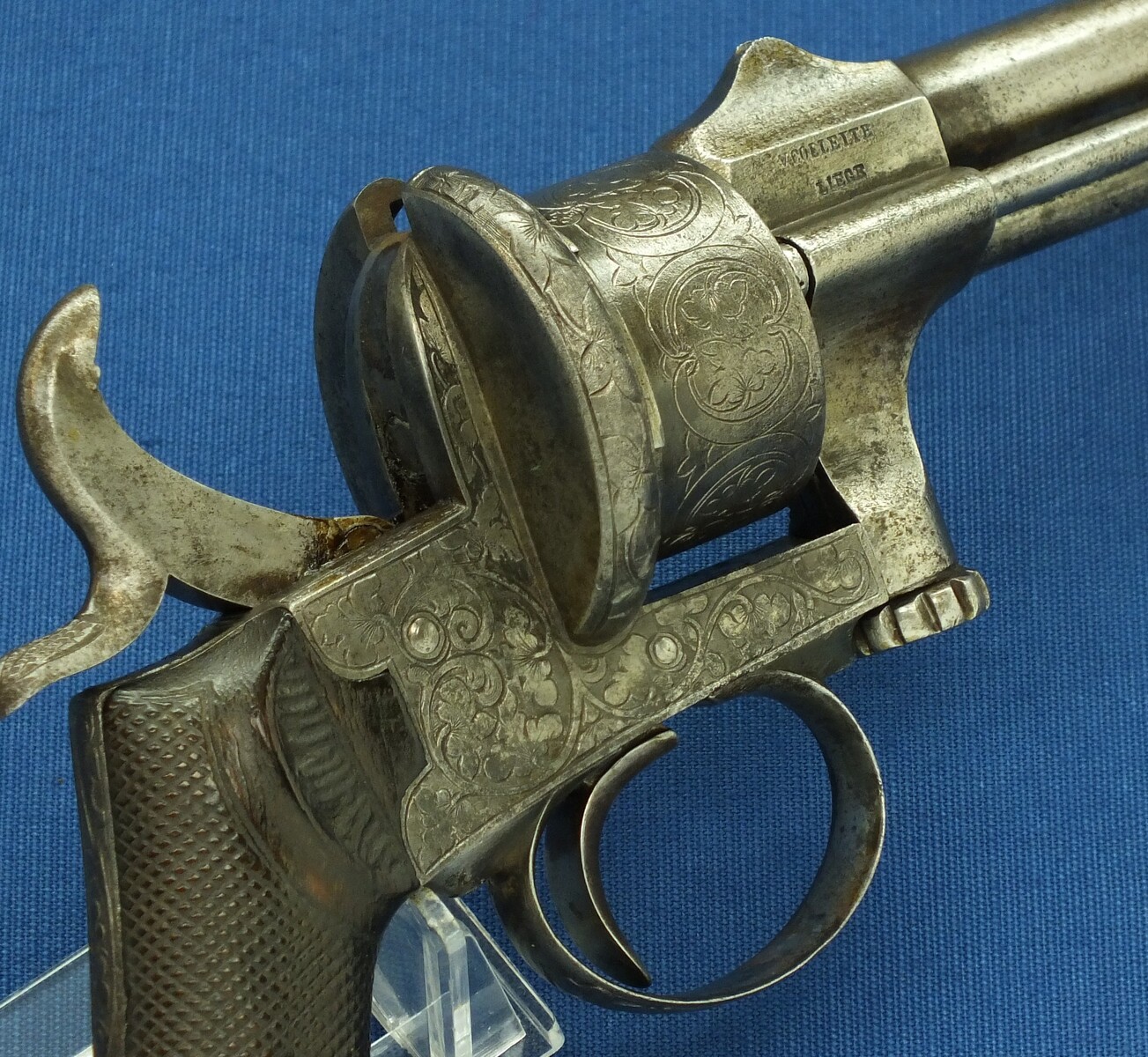 An antique Belgian Mariette Brevete 6 shot Single and Double Action Pinfire Revolver by Victor Collette Liege. Caliber 12 mm, length 30 cm, in good/very good condition. Price 995 euro