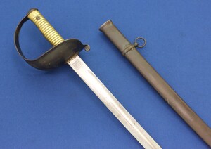 An antique Brasilian Naval Sword circa 1900, total length 99 cm, in good condition. Price 275 euro