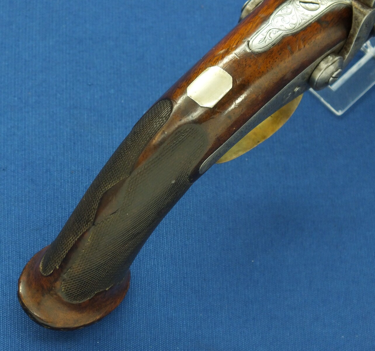 An antique Brazilian/Belgian Double Barreled Percussion Pistol by Laport Irmaos(Laport Freres) A Rio de Janeiro. Caliber 14mm smooth. 8,5 inch Damast barrels. Length 395,cm. In very good condition. Price 1.350 euro.