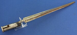 An antique british Brown Bess Bayonet. Signed DAWES. Length 45,5cm. Muzzle diameter 24mm, socket length 100mm. In poor condition. Price 65 euro.