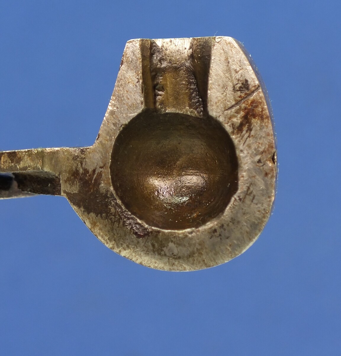 An antique Bullet Mold for caliber 12,5mm, length 14cm. In very good condition. Price 115 euro.