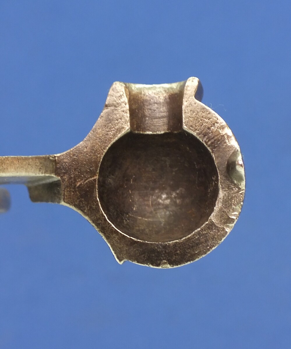 An antique Bullet Mold for caliber 15mm, length 14,5cm. In very good condition. Price 165 euro.