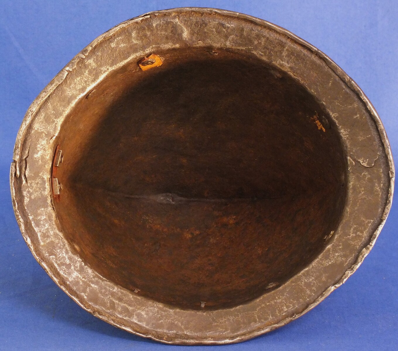 An antique Dutch or German circa 1600 Cabasset Morion Helmet. Height 20cm. In very good condition. Price 1.250 euro.