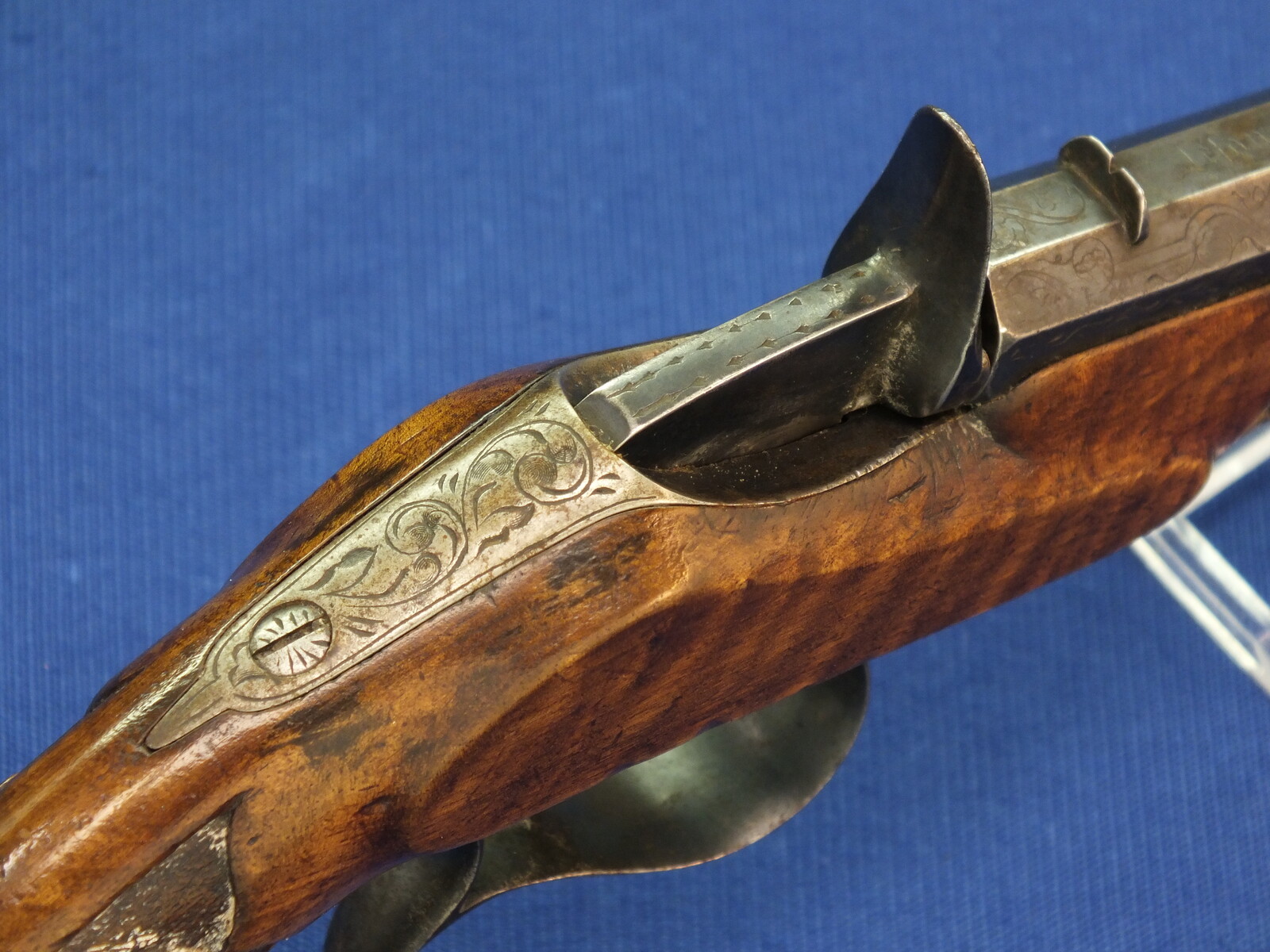 An antique French 6mm Flobert Target/Saloon pistol signed: LEFAUCHEUX ARQ. A PARIS. Length 38cm. In very good condition. Price 800 euro.