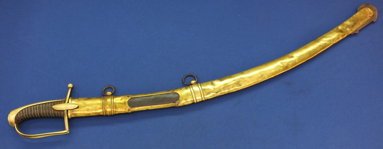 An antique French Napoleonic 1st Empire Hussard imperial Guard Sword. Length 98cm. In good condition. 