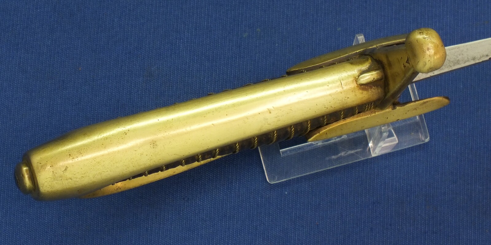An antique French Napoleonic 1st Empire Hussard imperial Guard Sword. Length 98cm. In good condition. 
