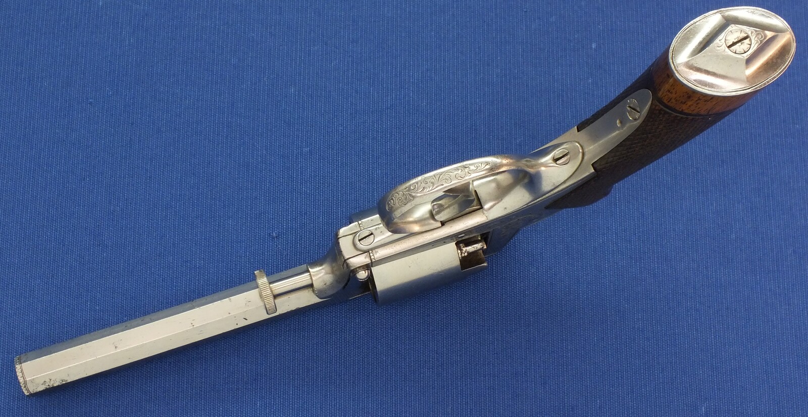 An antique German Adam's Patent 5 shot double action 9mm percussion Revolver. Length 27,5cm. In very good condition. Price 950 euro.
