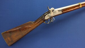 An antique German Prussian Model 1839 percussion Infantry Musket. Lock signed F.W. Saarn. Caliber 18,5mm. Length 143cm. In very good condition. 
