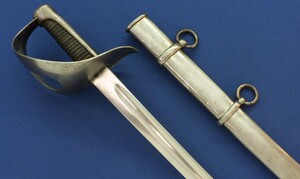 An antique Italian Model 1834 Light Cavalry Sword. Length 106,5cm. In good condition. Price 395 euro.