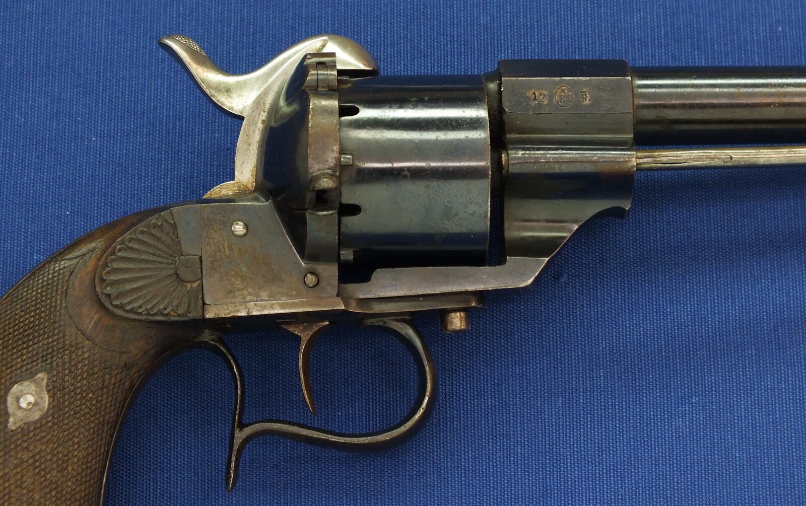 An antique Spanish Lefaucheux type model 1854 Single Action 6 shot 12mm Pinfire Revolver by: ARIZNABARRETA EIBAR. Length 32cm. In near mint condition. Price 995 euro.