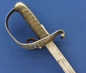 An antique Swiss M1899 infantry officers Sword by Waffenfabrik Neuhausen dated 1908. Length 90cm. In very good condition. 