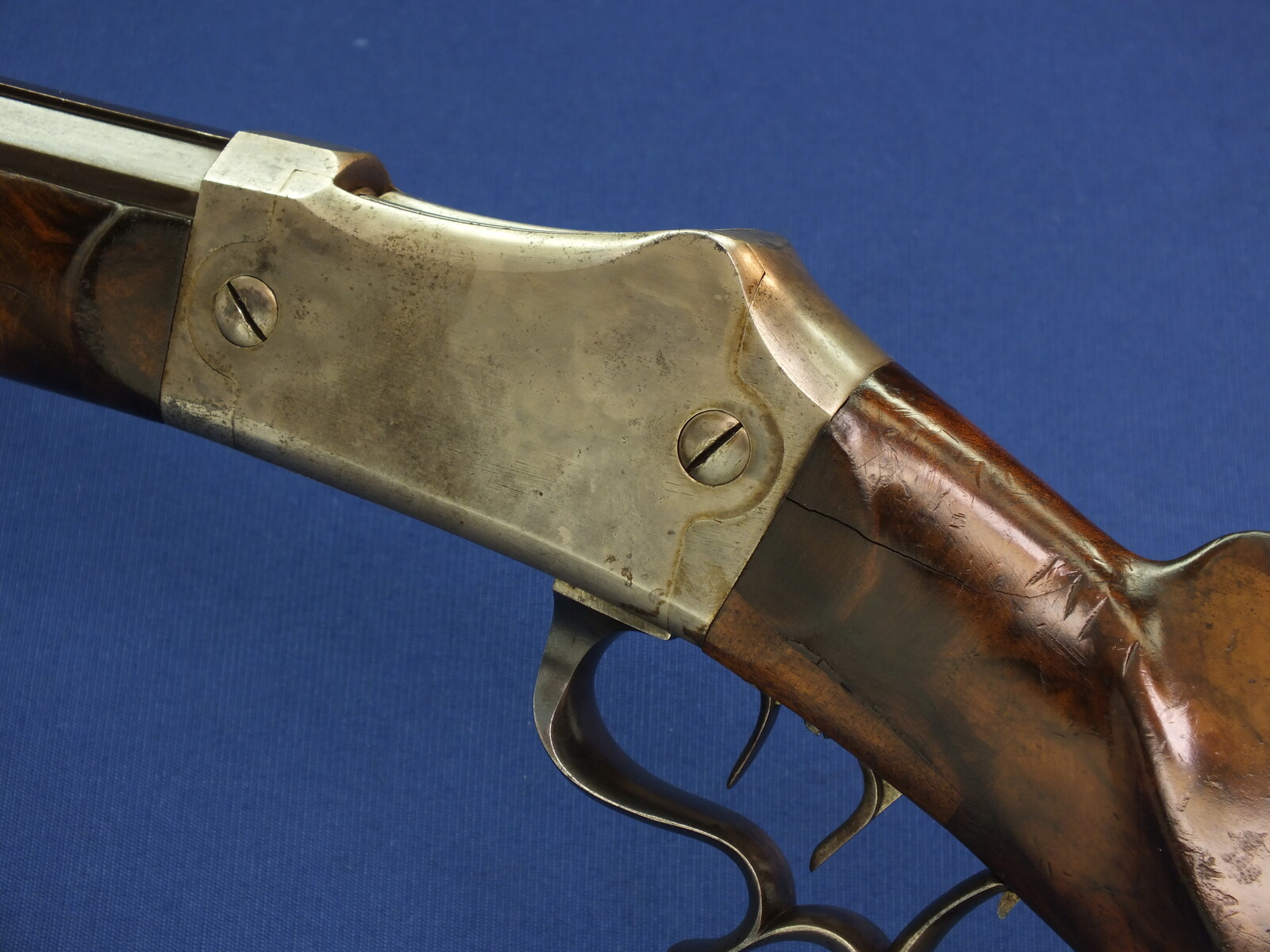An antique Swiss Martini Breechloading Stutzer-Target Rifle by Rud. Elmer St. Gallen. Caliber 41 Swiss Rim and Centerfire. Set-triggers. 80cm octagon barrel. Length 128cm. In very good condition. 