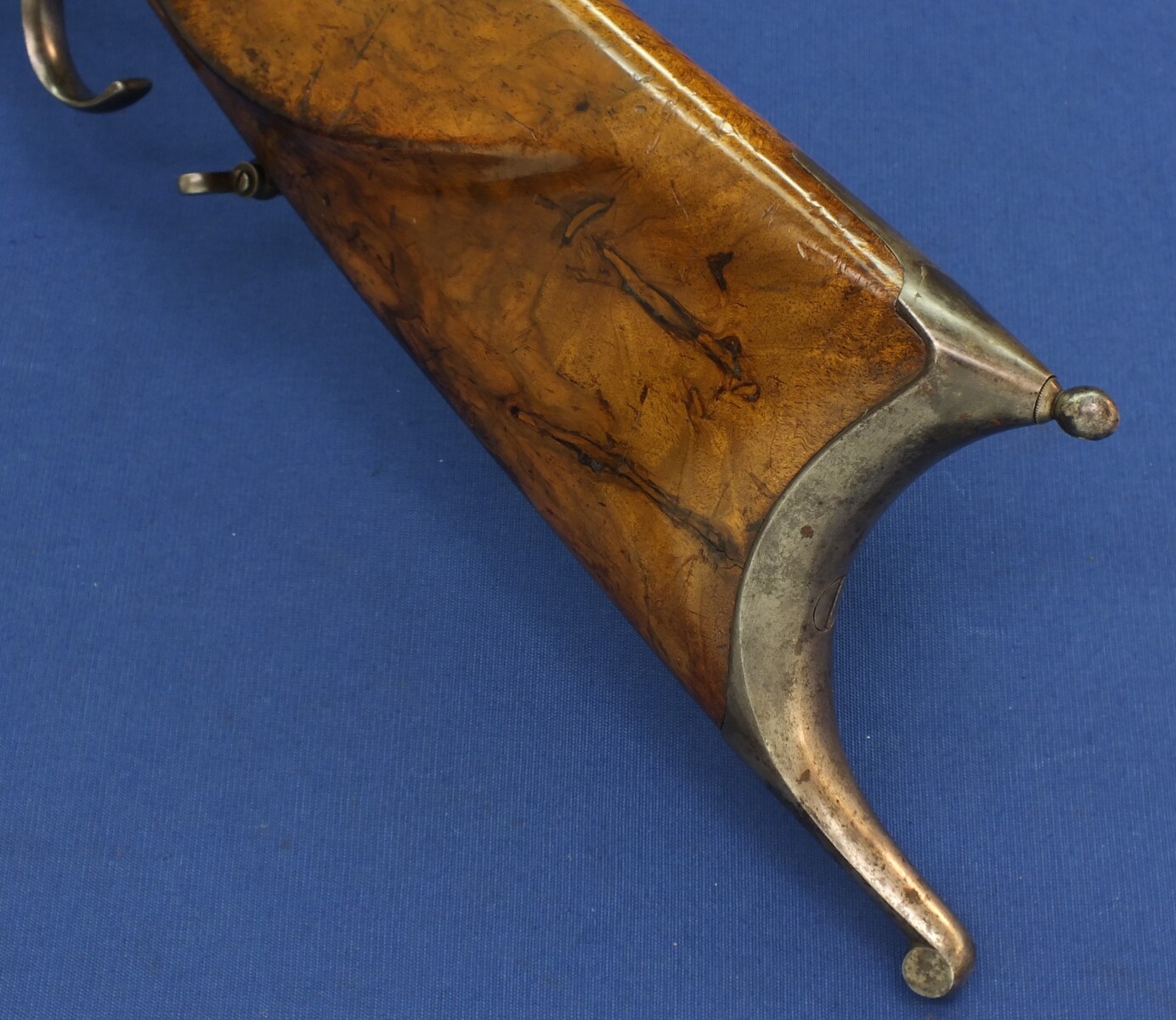 An antique Swiss Martini Breechloading Stutzer-Target Rifle by Rud. Elmer St. Gallen. Caliber 41 Swiss Rim and Centerfire. Set-triggers. 80cm octagon barrel. Length 128cm. In very good condition. 