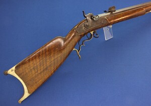 An antique Swiss Percussion Stutzer/Target Rifle. Lock Signed Bindschädler (Zürich 1850), 91cm Octagon barrel Signed Pfenninger Staefa(Stäfa). Caliber 10,5mm. Length 129cm. In very good condition. 