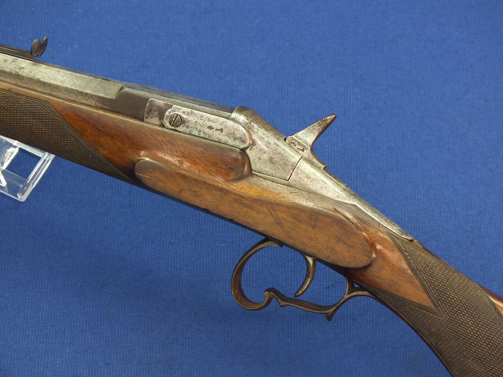 An unrestored Liege Flobert Rifle. Caliber 6mm. 62cm octagonal barrel, length 103cm. In good condition. 