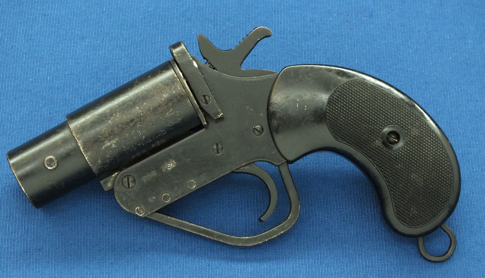 British WW2 No.2 MK5 Flaregun/signal pistol. In very good condition. Price 295 euro