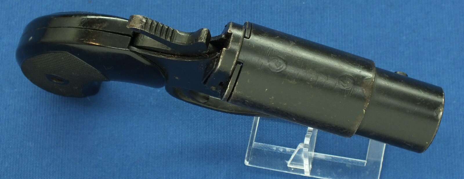 British WW2 No.2 MK5 Flaregun/signal pistol. In very good condition. Price 295 euro