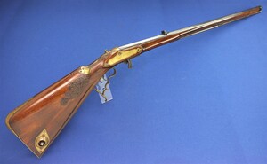 Fine and scarce antique German Air Rifle by Fr.Paul Günzer in Munchen, caliber 12 mm smooth, length 121 cm, in very good condition. Price 2.750 euro